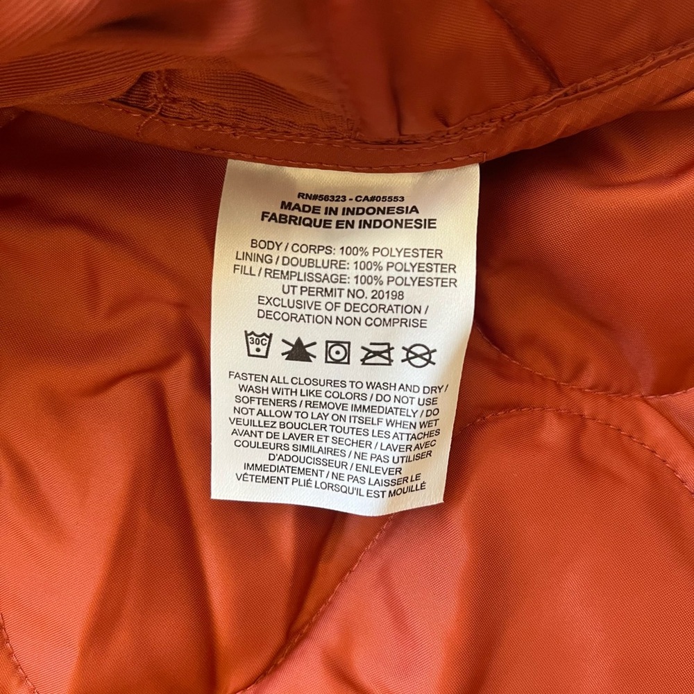 NWT $165 Nike Sportswear Essential Quilted Oversized Trench Jacket Orange Small - Picture 6 of 6
